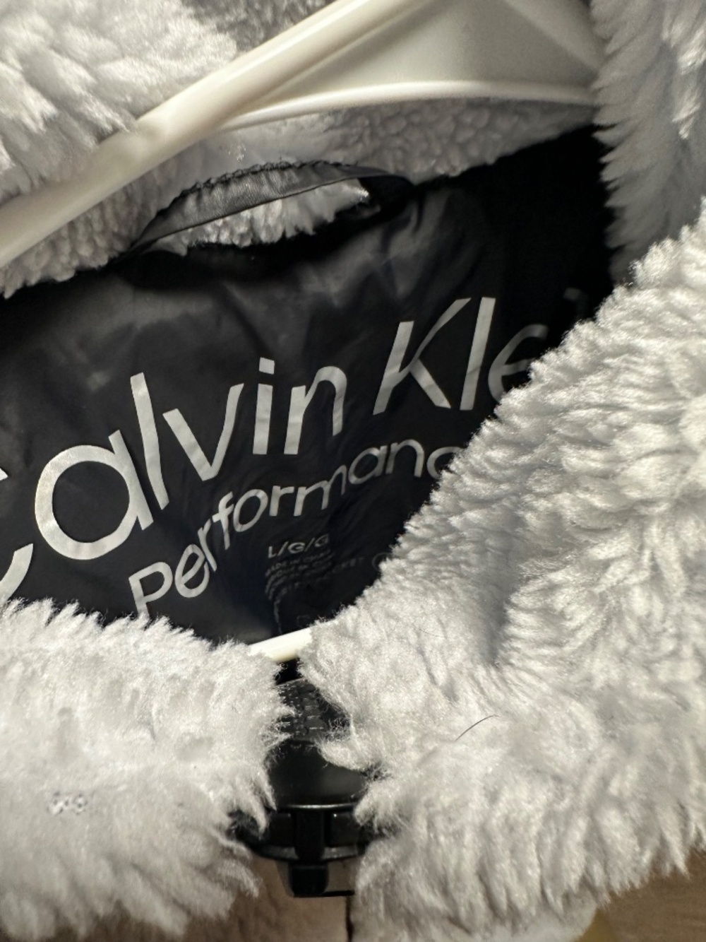 Calvin Klein - Picture 6 of 6